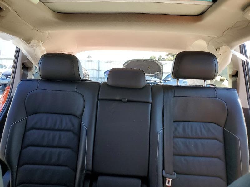 2018 VOLKSWAGEN TIGUAN SEL PREMIUM 10