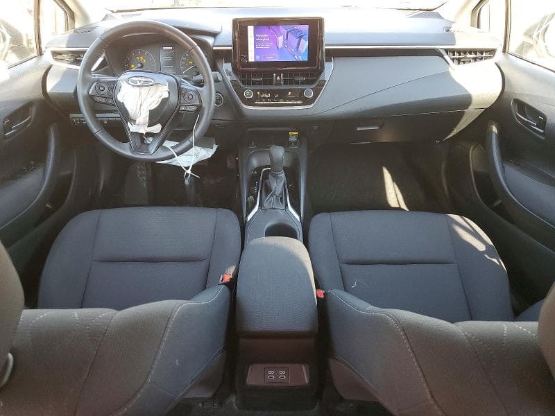 2024 TOYOTA COROLLA LE LE 8