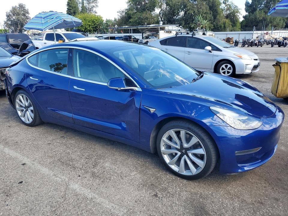 2019 TESLA MODEL 3 4