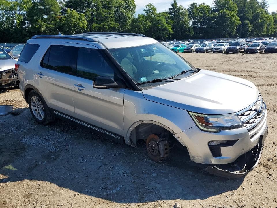 2018 FORD EXPLORER XLT 4