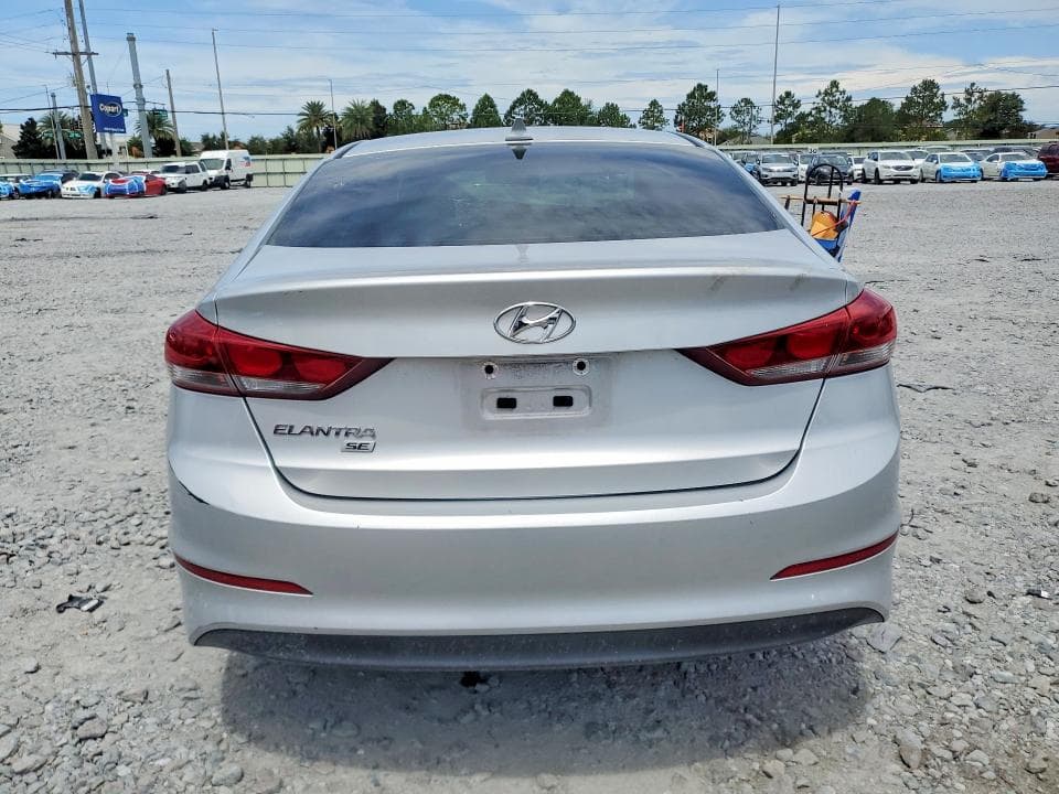 2017 HYUNDAI ELANTRA SE 6
