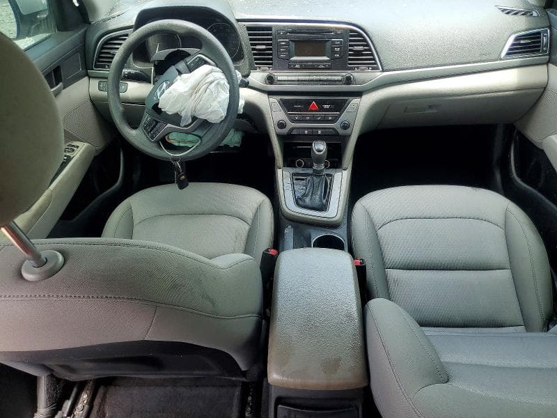 2017 HYUNDAI ELANTRA SE 8