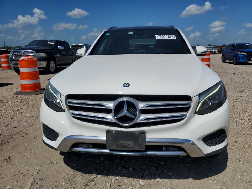 2017 MERCEDES-BENZ GLC 300 5