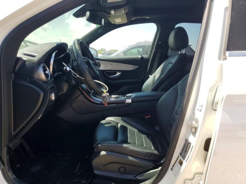 2017 MERCEDES-BENZ GLC 300 7