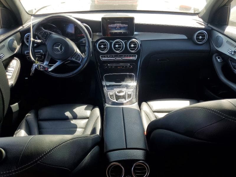 2017 MERCEDES-BENZ GLC 300 8