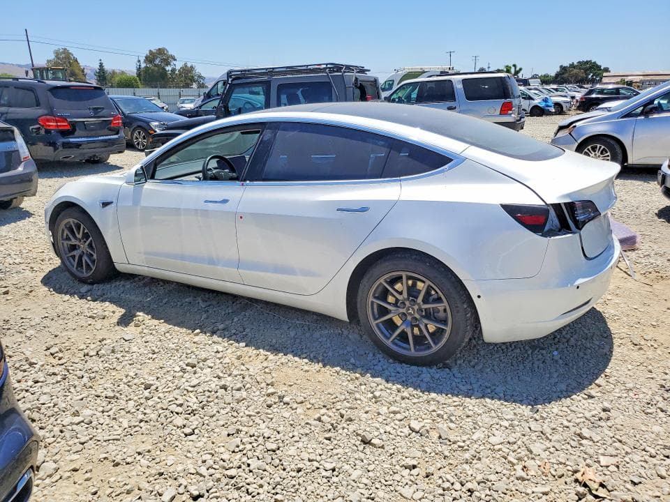 2020 TESLA MODEL 3 2