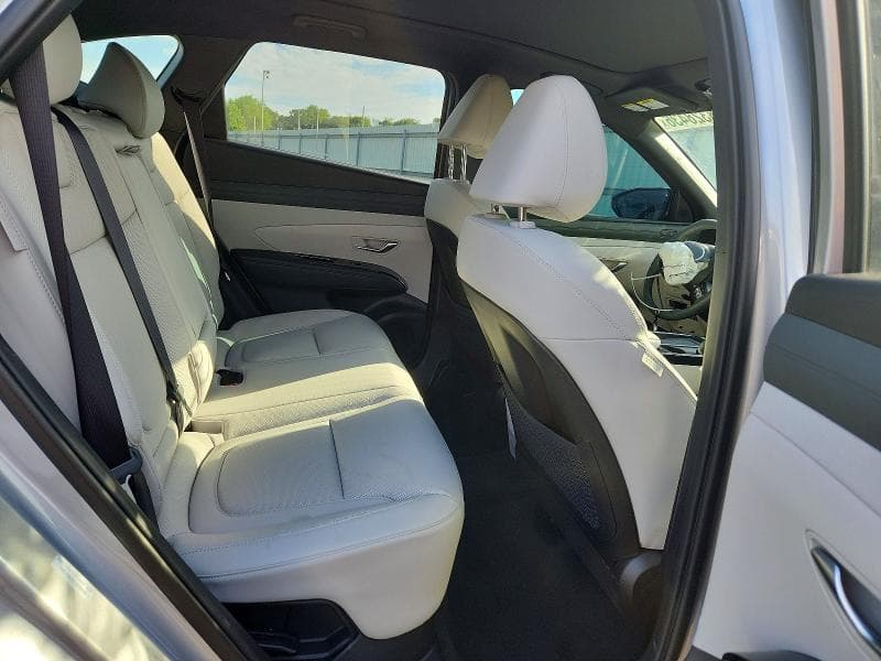 2026 HYUNDAI TUCSON HYBRID LIMITED 11