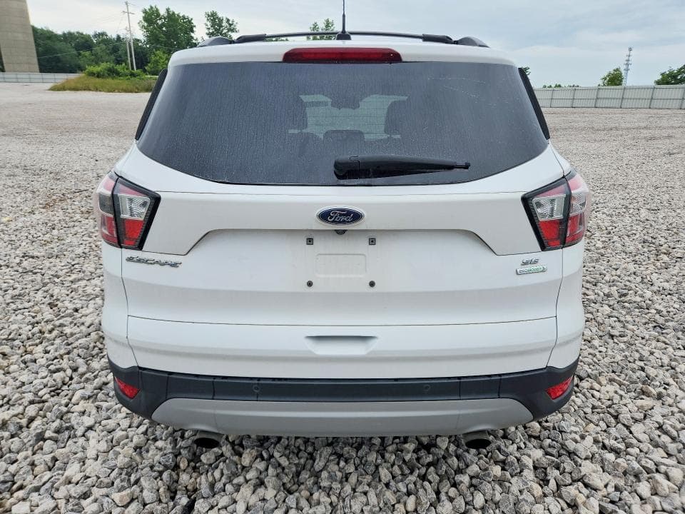 2017 FORD ESCAPE SE 6