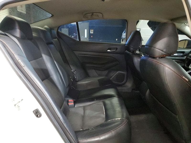 2021 NISSAN ALTIMA SR SR 11