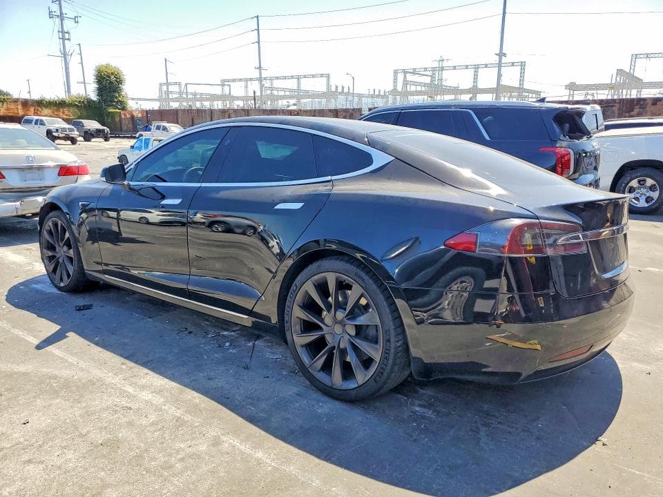 2019 TESLA MODEL S 2