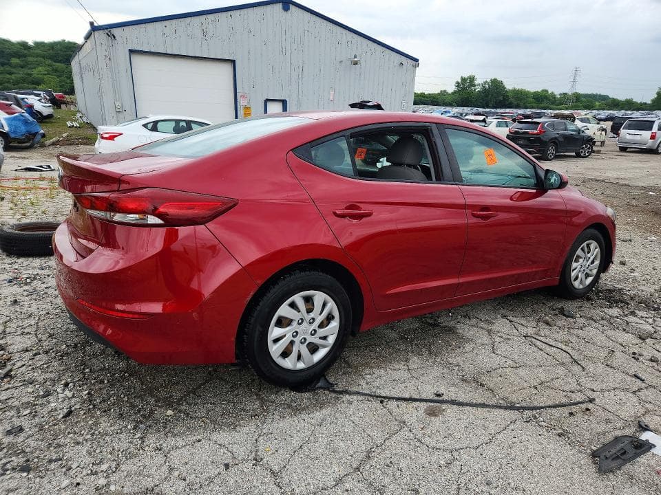 2018 HYUNDAI ELANTRA SE 3