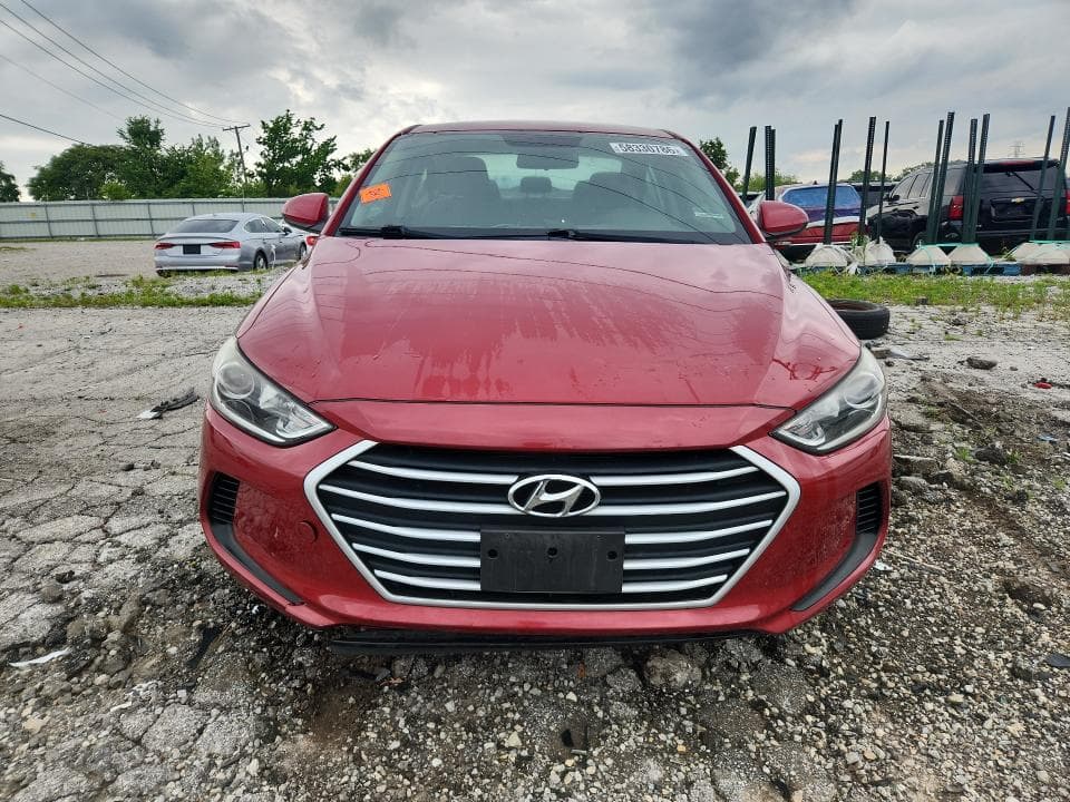 2018 HYUNDAI ELANTRA SE 5