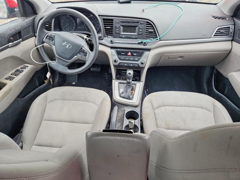 2018 HYUNDAI ELANTRA SE 8