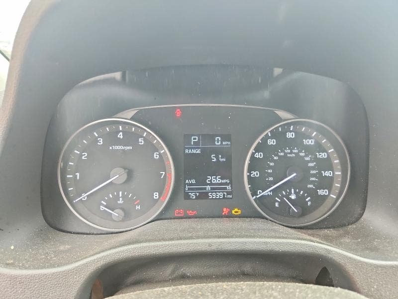 2018 HYUNDAI ELANTRA SE 9