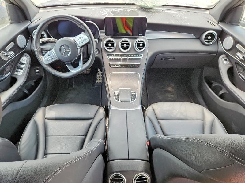 2020 MERCEDES-BENZ GLC 8