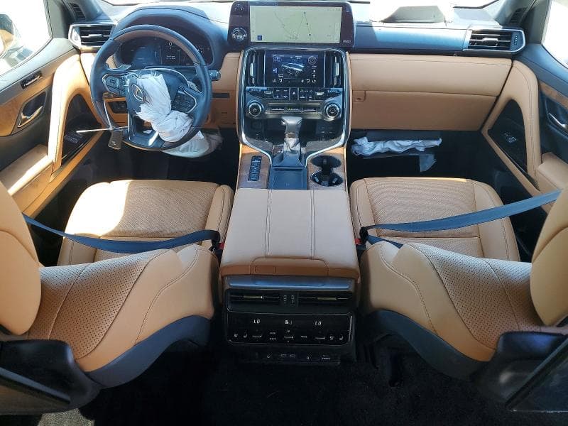 2026 LEXUS LX 600 LUXURY 8
