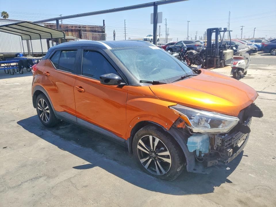 2019 NISSAN KICKS SV 4