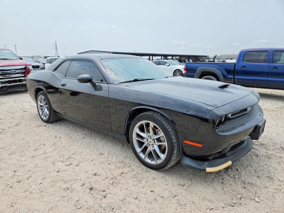 2022 DODGE CHALLENGER GT 4