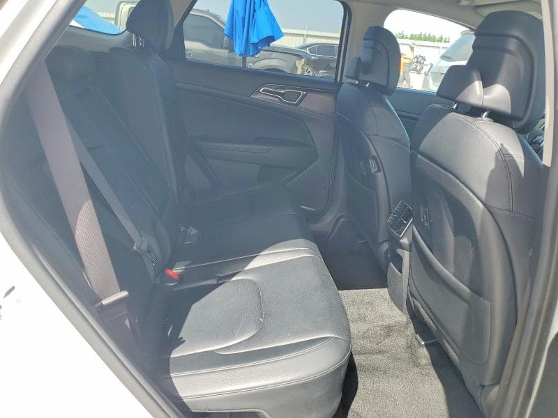 2023 KIA SPORTAGE EX 11