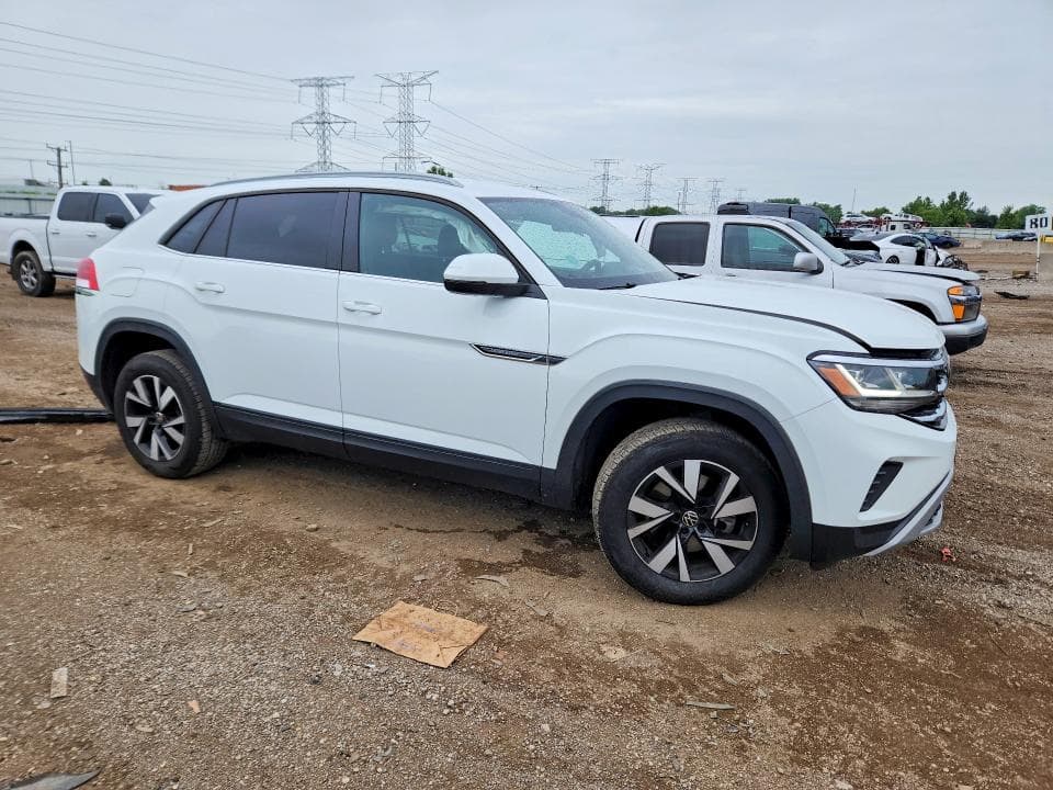 2020 VOLKSWAGEN ATLAS CROSS SPORT SE 4