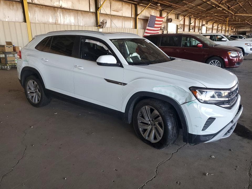 2022 VOLKSWAGEN ATLAS CROSS SPORT SE 4