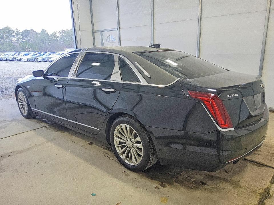 2017 CADILLAC CT6 3