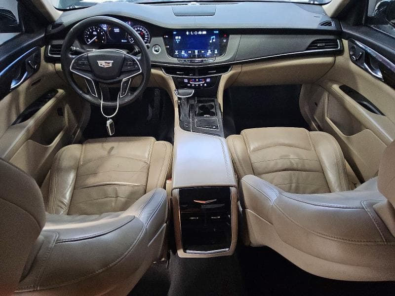 2017 CADILLAC CT6 9