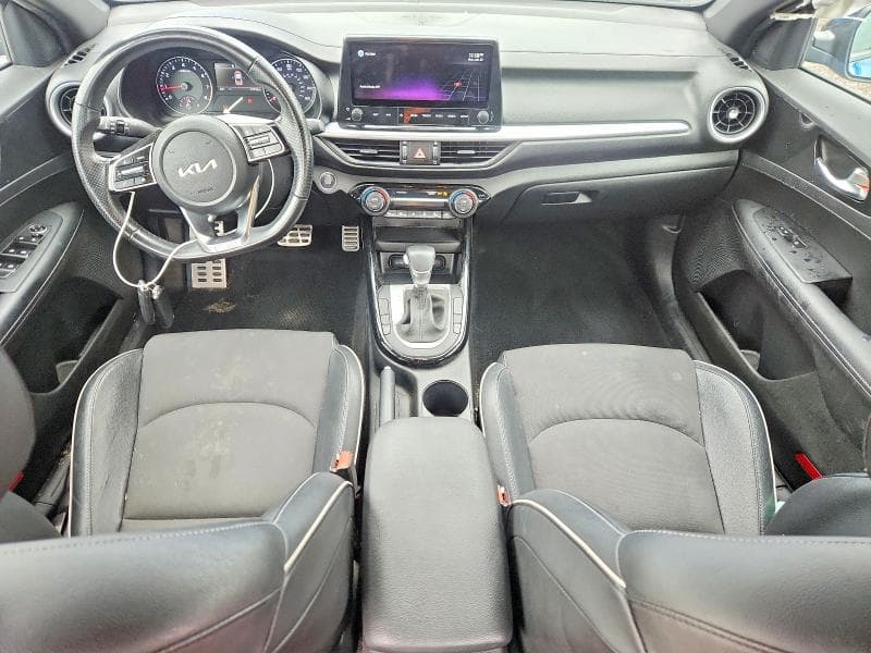 2022 KIA FORTE GT LINE 8