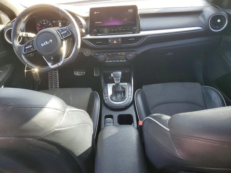 2022 KIA FORTE GT LINE 8