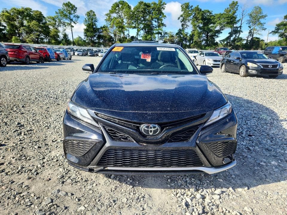 2022 TOYOTA CAMRY XSE 5