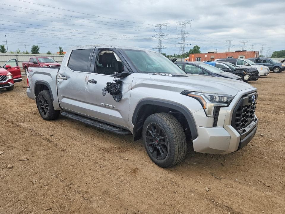 2023 TOYOTA TUNDRA CREWMAX LIMITED CREWMAX LIMITED 4