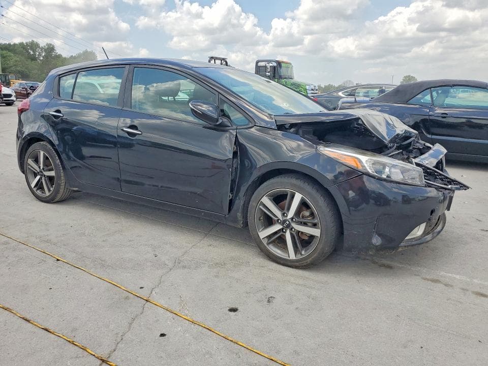 2017 KIA FORTE EX 4