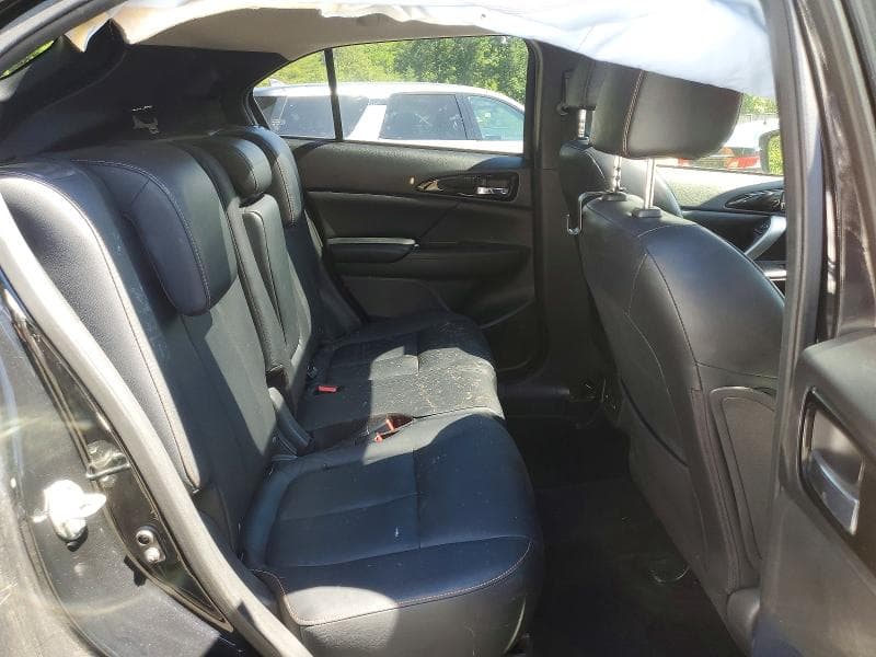 2018 MITSUBISHI ECLIPSE CROSS SE 11