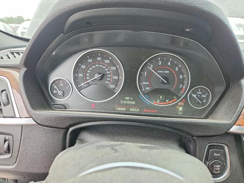 2018 BMW 330 XI 9