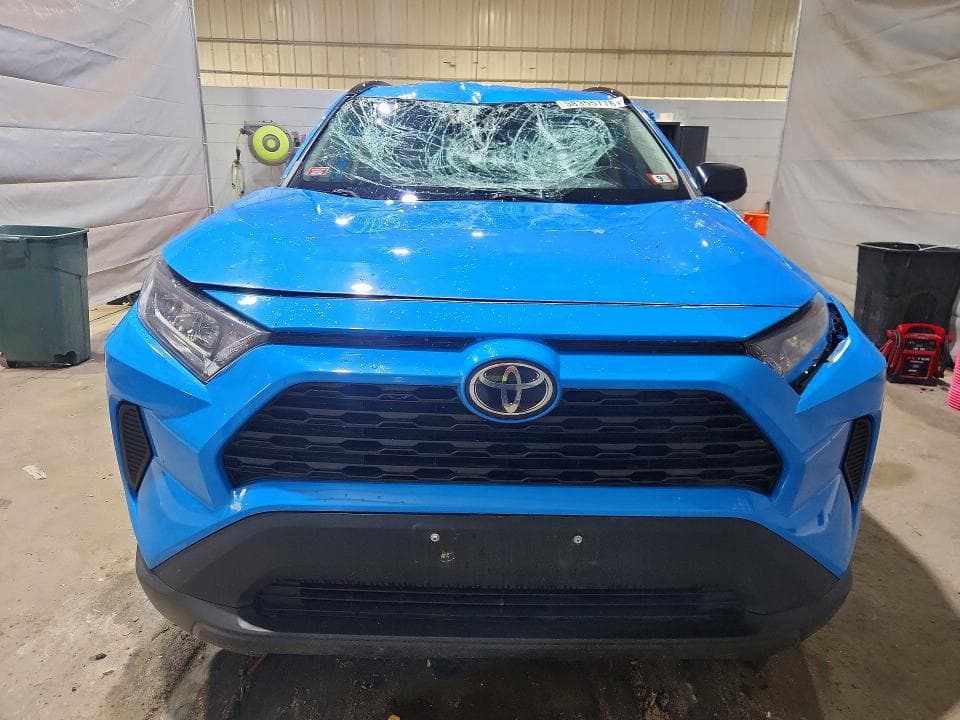 2020 TOYOTA RAV4 LE LE 5