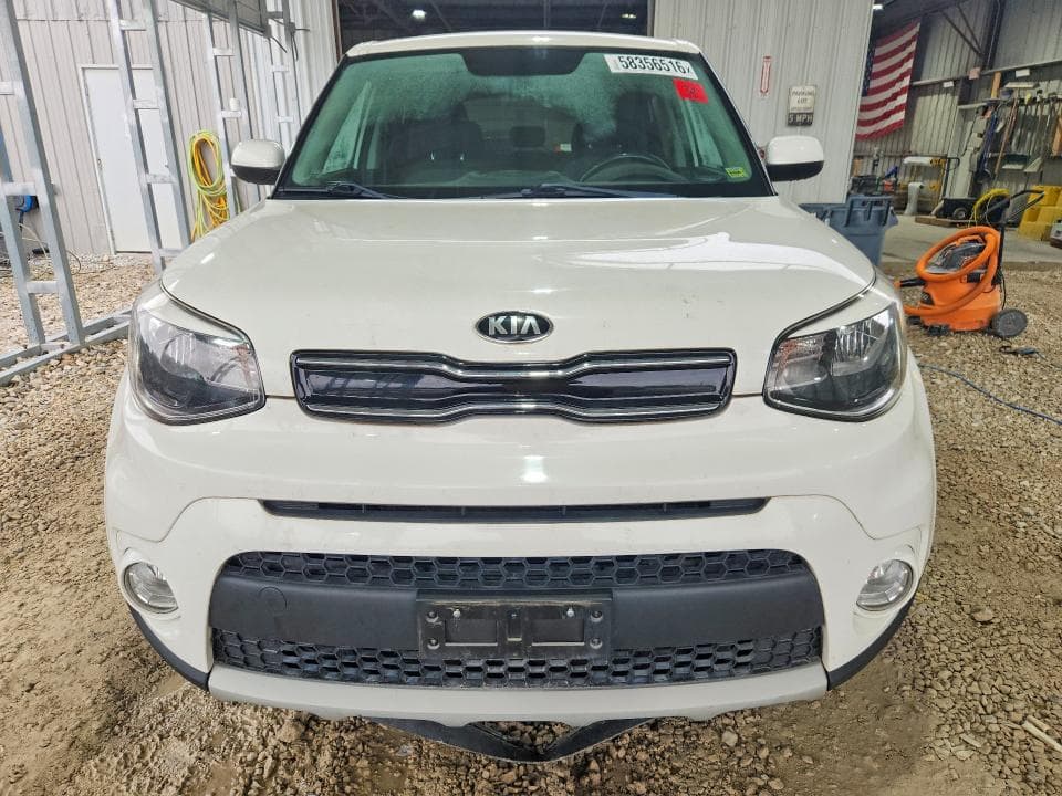 2019 KIA SOUL + 5
