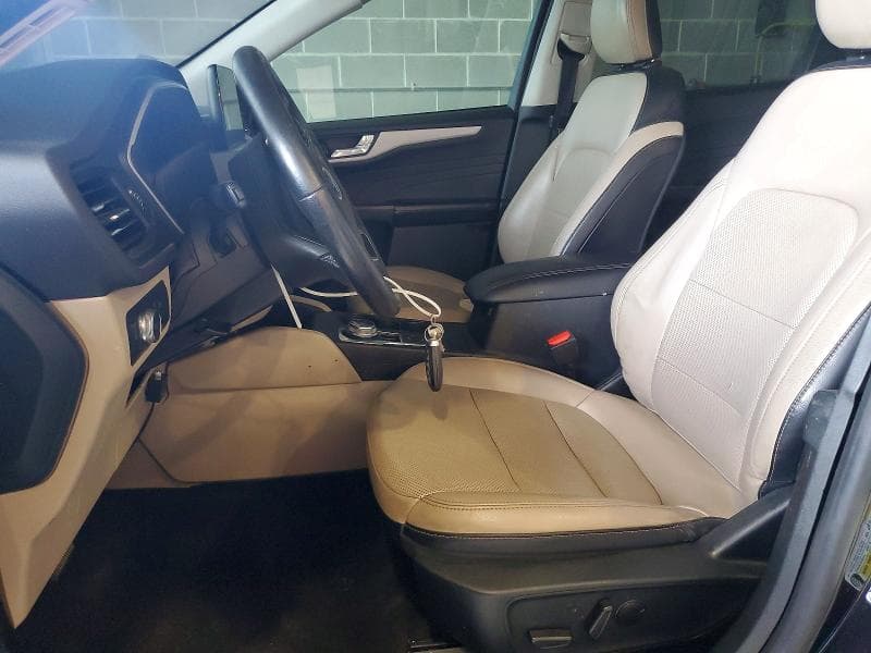 2021 FORD ESCAPE SEL SEL 7