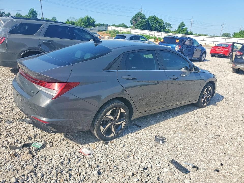 2023 HYUNDAI ELANTRA LIMITED 3