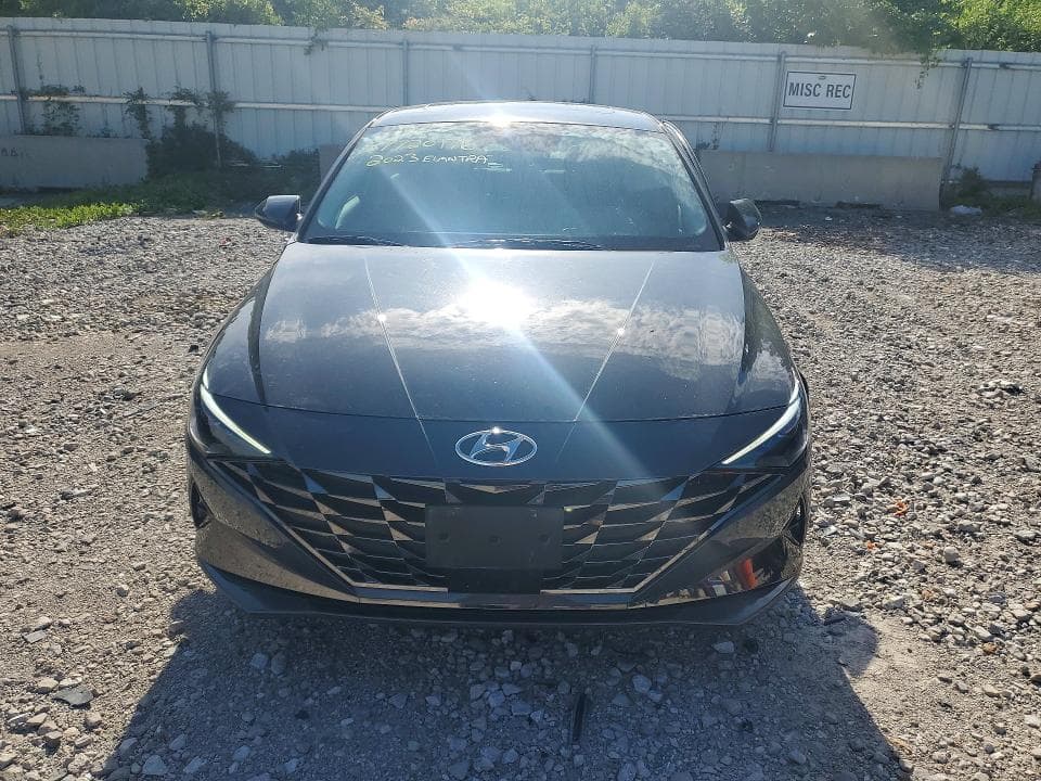 2023 HYUNDAI ELANTRA LIMITED 5