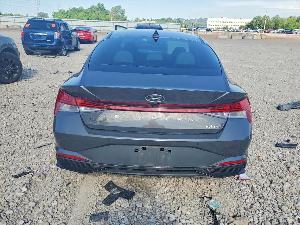 2023 HYUNDAI ELANTRA LIMITED 6