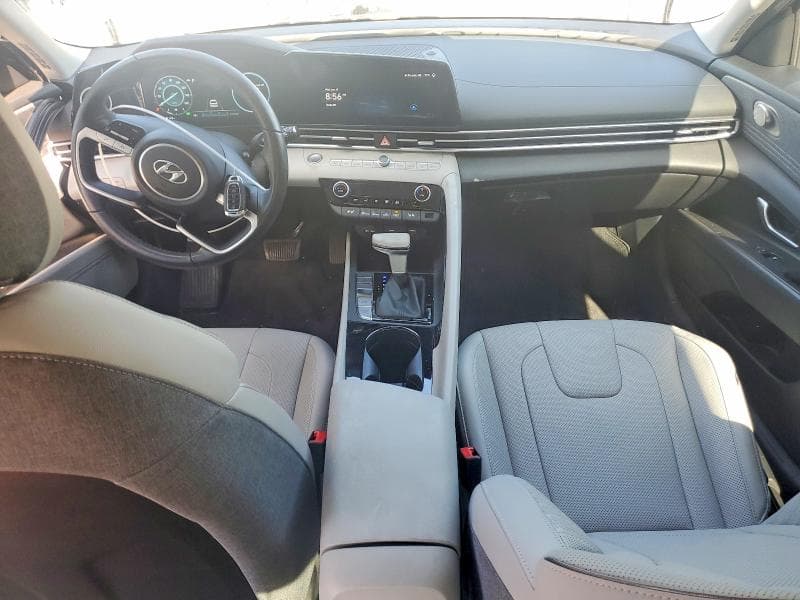 2023 HYUNDAI ELANTRA LIMITED 8