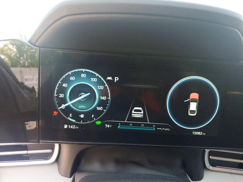 2023 HYUNDAI ELANTRA LIMITED 9