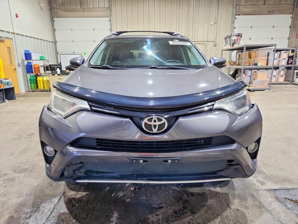 2016 TOYOTA RAV4 XLE XLE 5