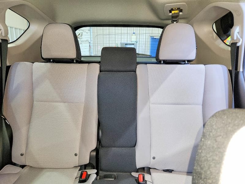 2016 TOYOTA RAV4 XLE XLE 10