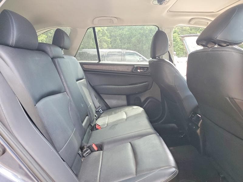 2017 SUBARU OUTBACK 3.6R LIMITED 10