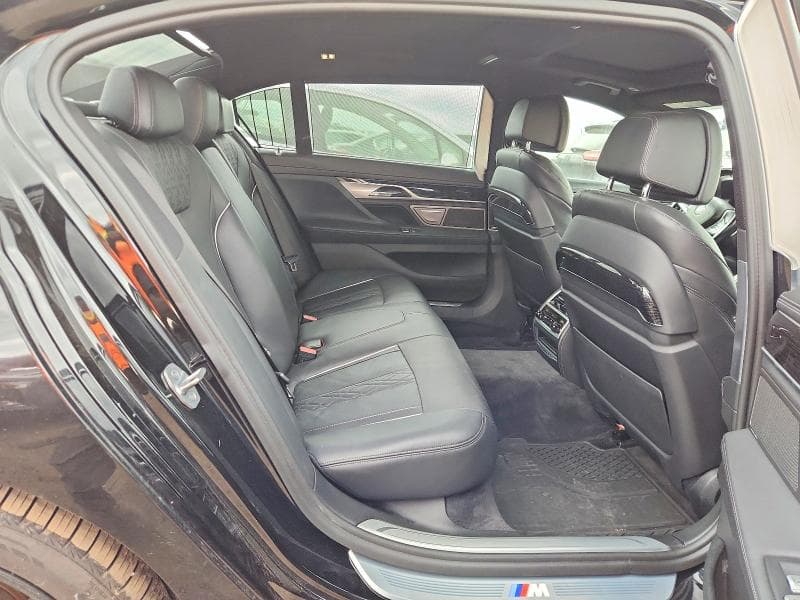 2018 BMW 750 XI XI 10