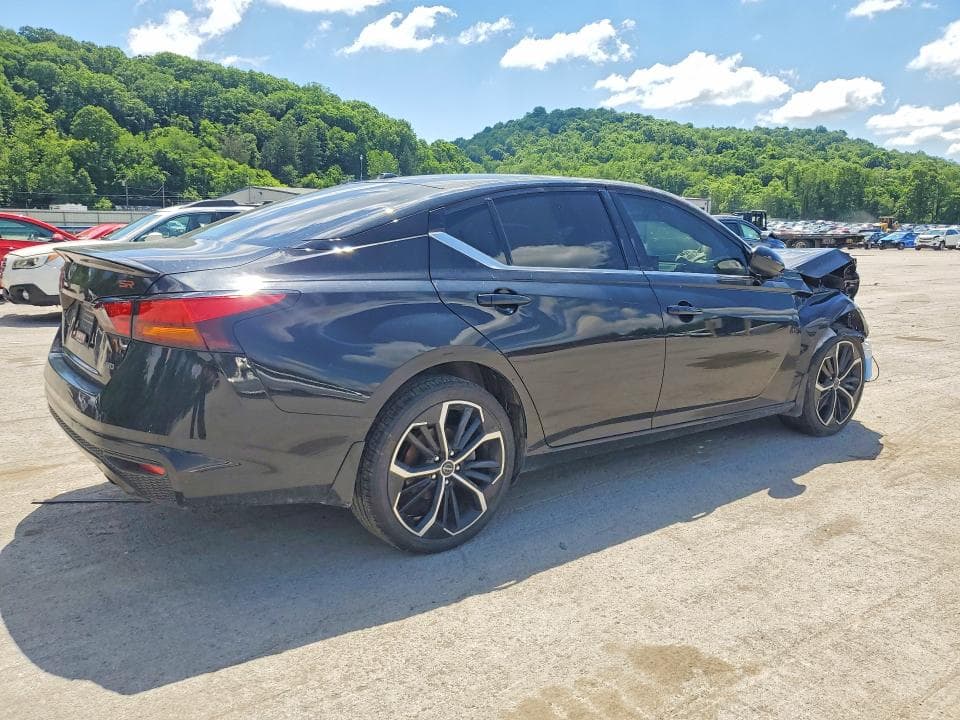 2024 NISSAN ALTIMA SR 3