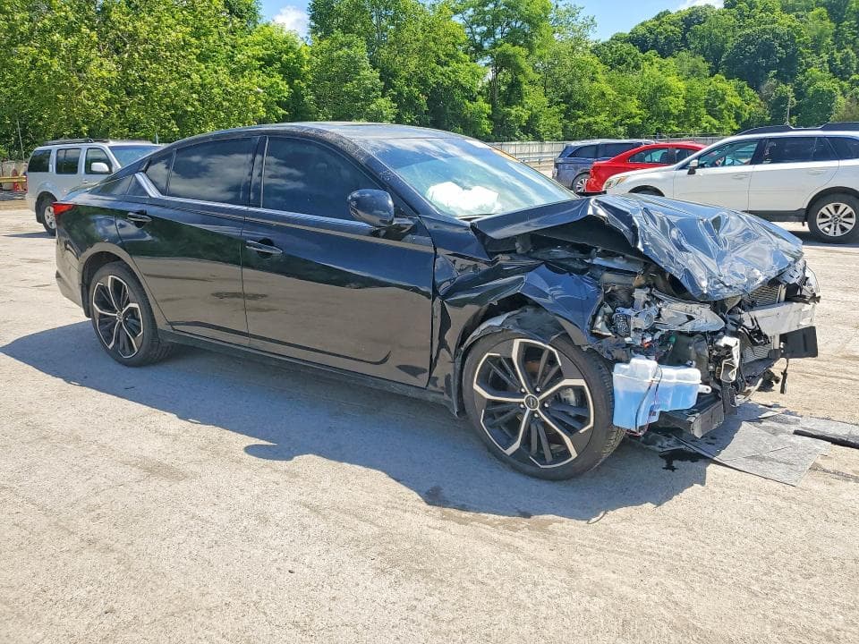 2024 NISSAN ALTIMA SR 4