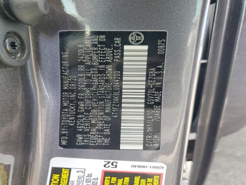 2020 TOYOTA CAMRY XLE 12