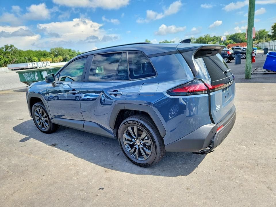 2026 TOYOTA RAV4 XLE PREMIUM XLE PREMIUM 3